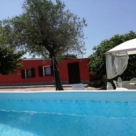 Casa Vacanze Gli Oleandri Holiday home *