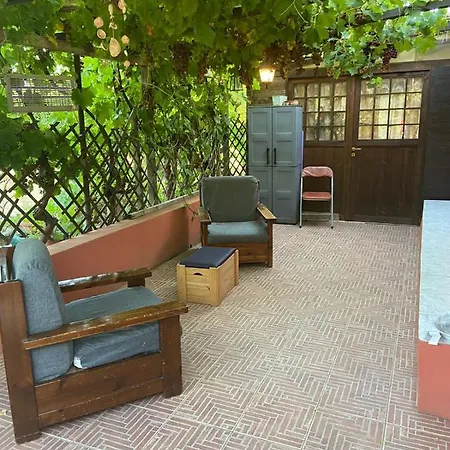 Holiday home Casa Vacanze Gli Oleandri