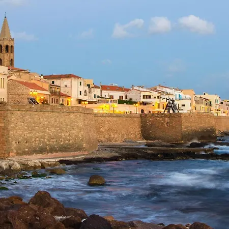 Casa Vacanze Gli Oleandri Holiday home