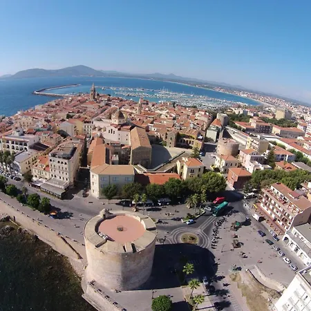 Casa Vacanze Gli Oleandri * Alghero